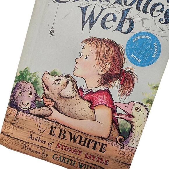 Vintage Children's Books, Charlotte's Web Weekly Readers Hardback Story Book - Picture 2 of 6